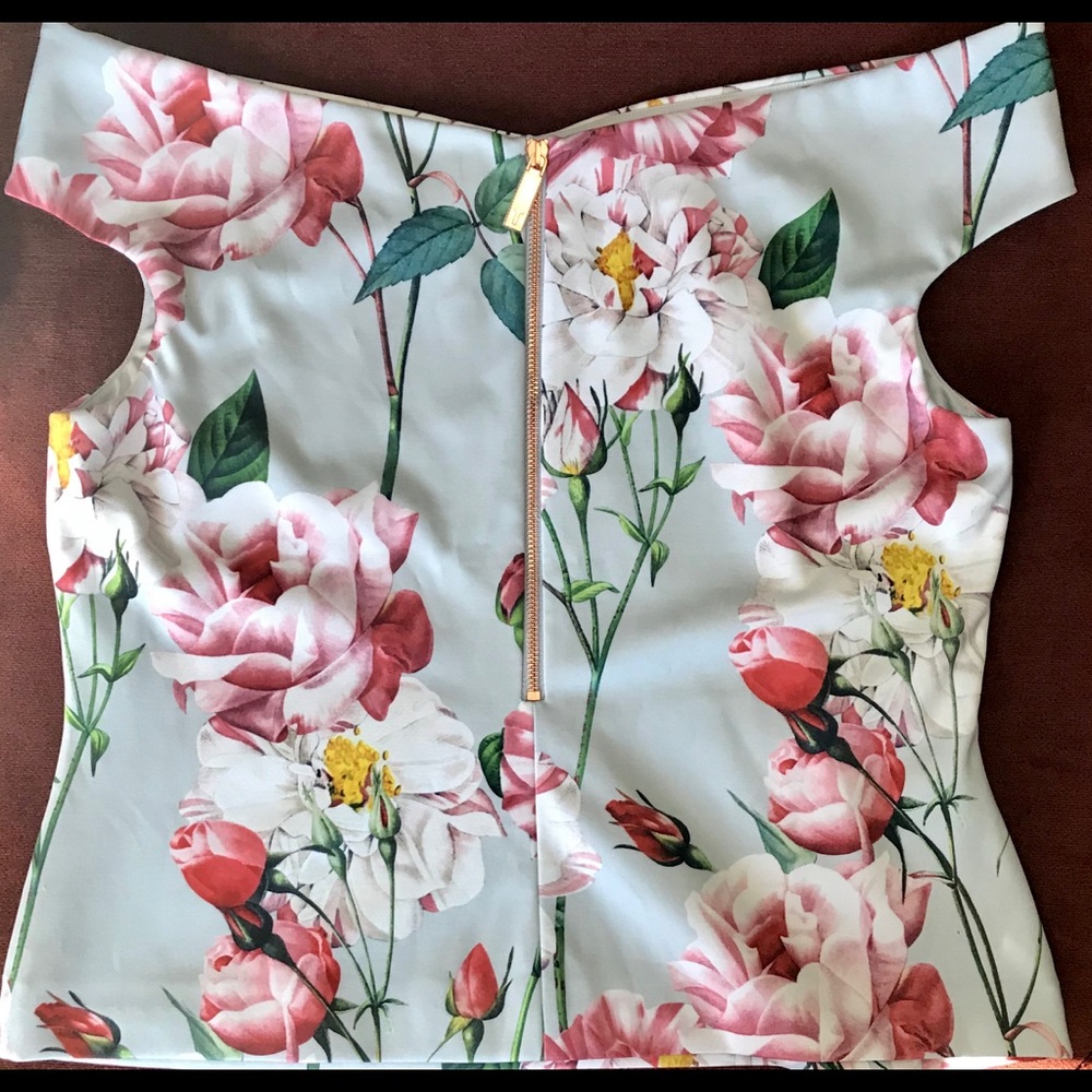 Ted Baker Floral Off The Shoulder Blouse- ChicEwe - Picture 4 of 6